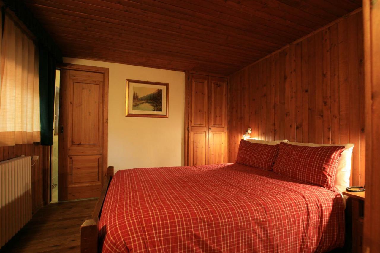 Albergo Villa Anna Maria Champoluc Kültér fotó