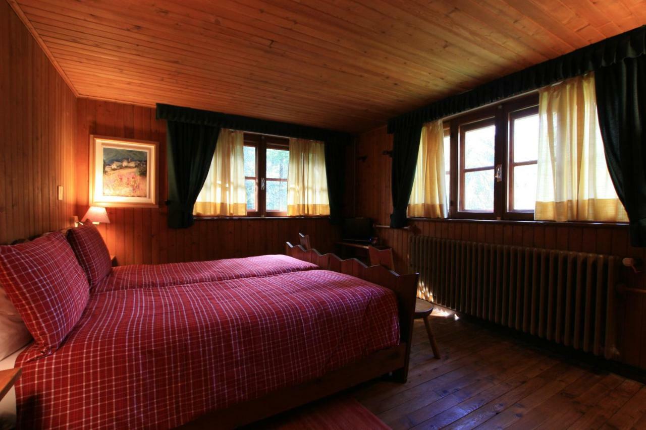 Albergo Villa Anna Maria Champoluc Kültér fotó