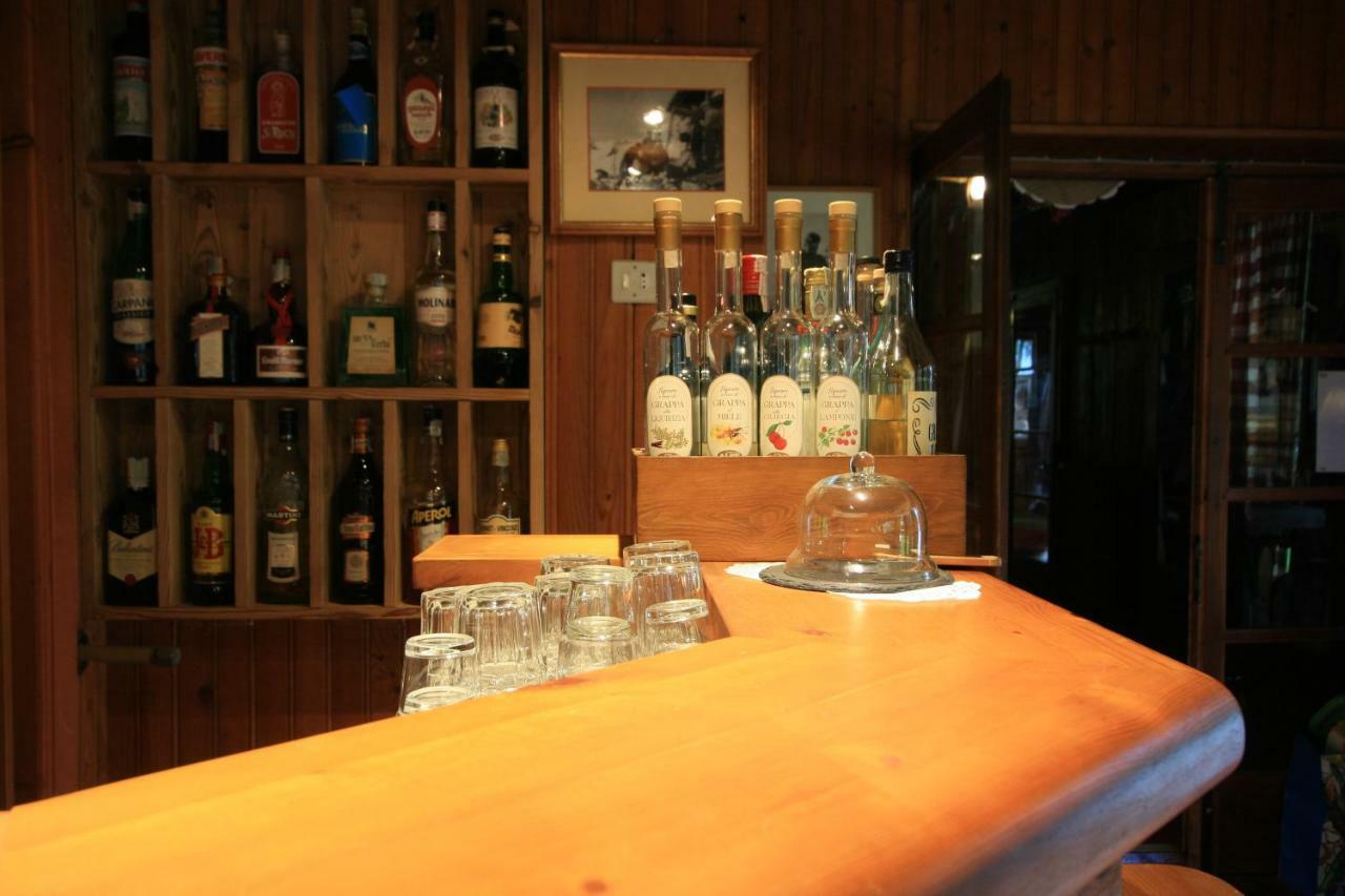 Albergo Villa Anna Maria Champoluc Kültér fotó