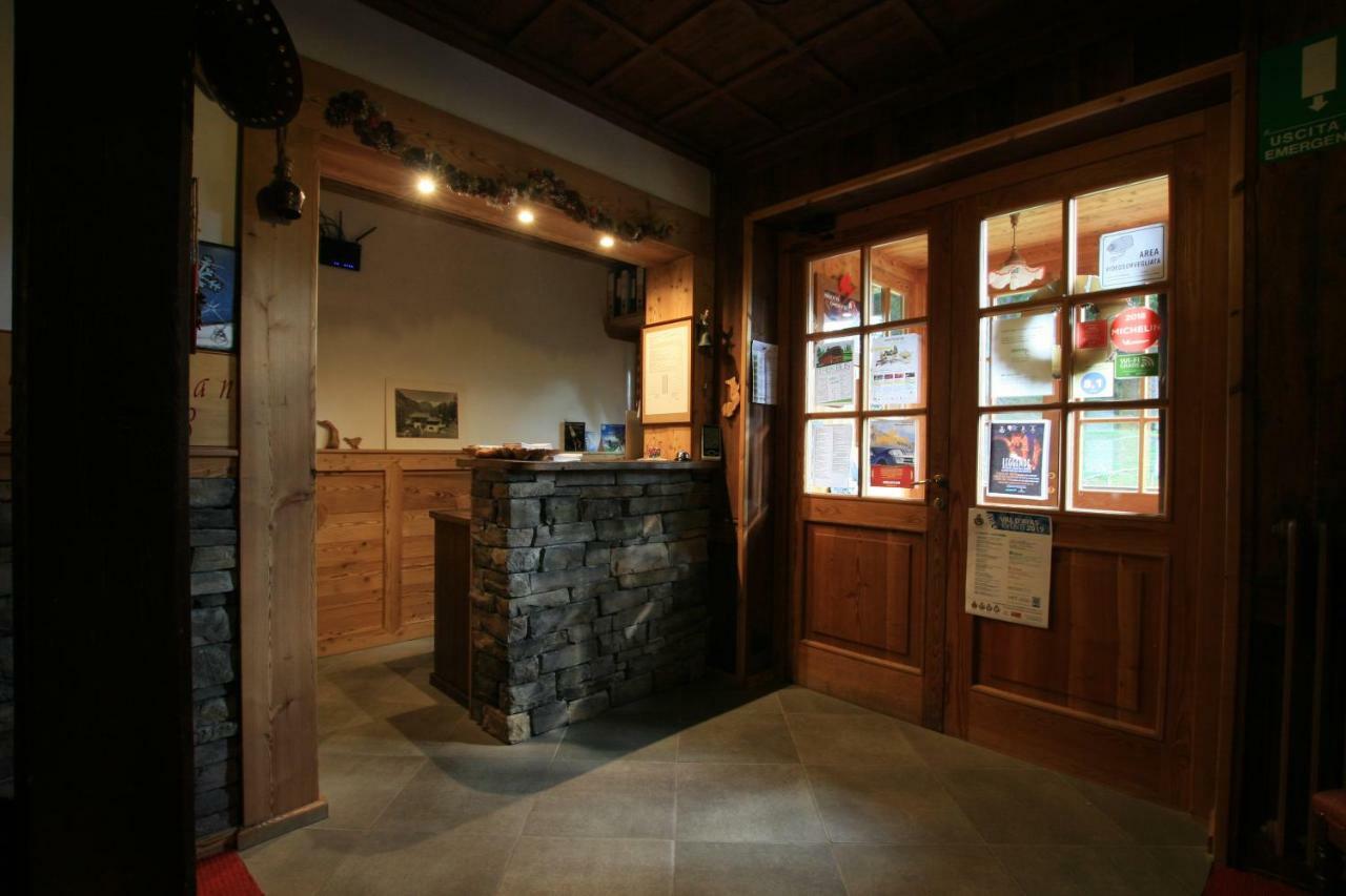 Albergo Villa Anna Maria Champoluc Kültér fotó