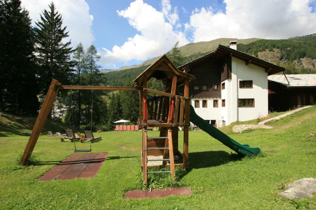Albergo Villa Anna Maria Champoluc Kültér fotó