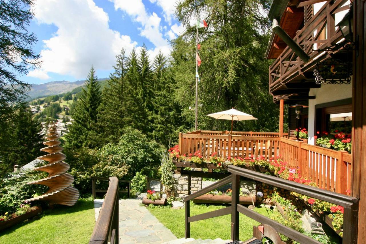 Albergo Villa Anna Maria Champoluc Kültér fotó